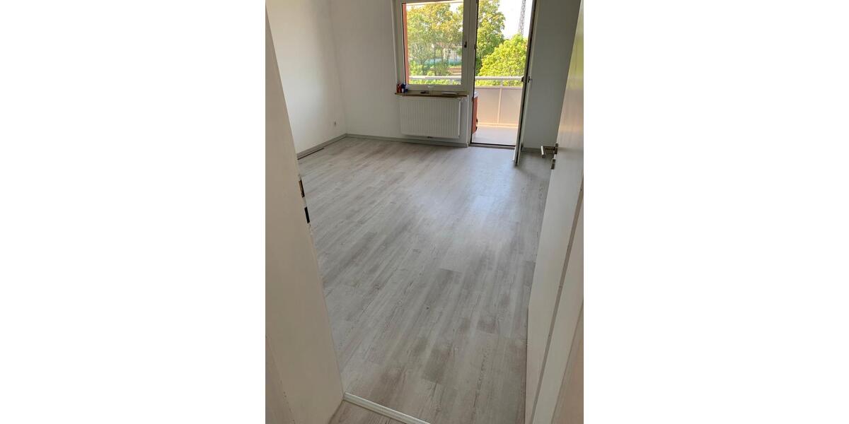 Etagenwohnung Bischofsheim - 2 Zimmer, 48 m&sup2;, 800&euro; | Angebot:26386402