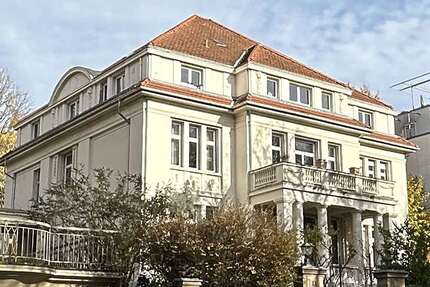 Haus zum Kaufen in Wiesbaden 2.800.000 € 602.5 m² 20 zimmer