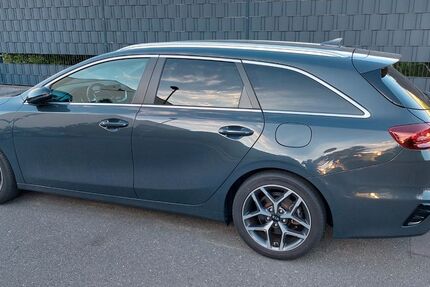 Kia ceed / Ceed 43.000 km 15.600 &euro; Egelsbach 63329