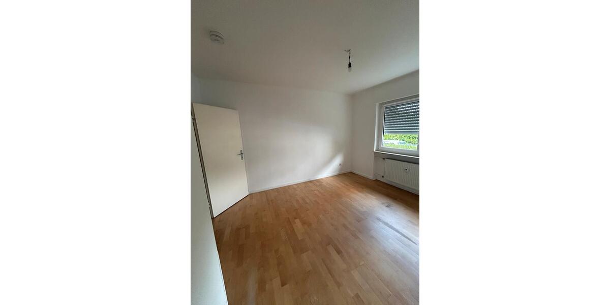 Erdgeschoßwohnung Frankfurt am Main Oberrad - 3 Zimmer, 92 m&sup2;, 410.000&euro; | Angebot:26943654