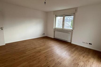 Wohnung Darmstadt Arheilgen - 2 Zimmer, 82 m&sup2;, 1.250&euro; | Angebot:24307631