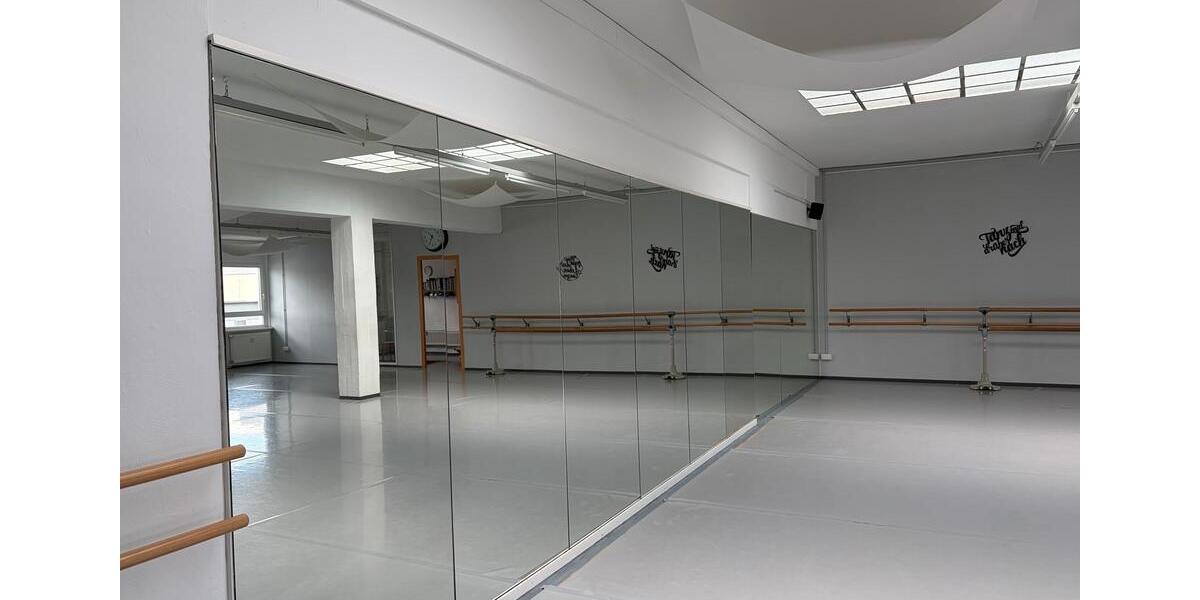 Gewerbeobjekt Frankfurt am Main Rödelheim - 100&euro; | Angebot:26003152