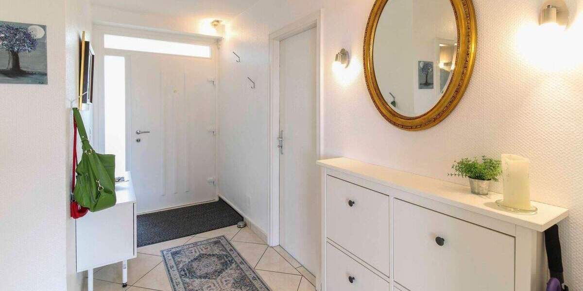 Luxus pur: Penthousewohnung mit riesiger Terrasse, Schwimmbad und Sauna in Bad Soden 4 zimmer