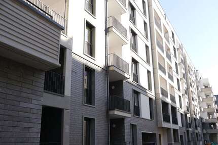 Wohnung zum Mieten in Frankfurt am Main 1.797,20 € 108.92 m² 5 zimmer