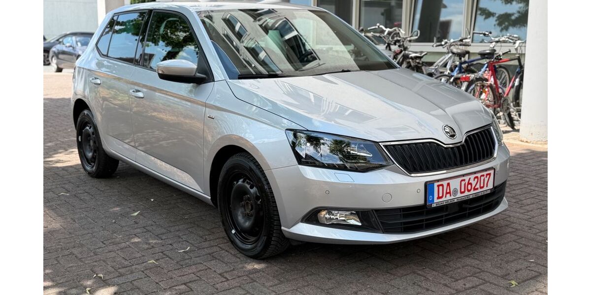 Skoda Fabia 85.000 km 8.880 &euro; Darmstadt 64293
