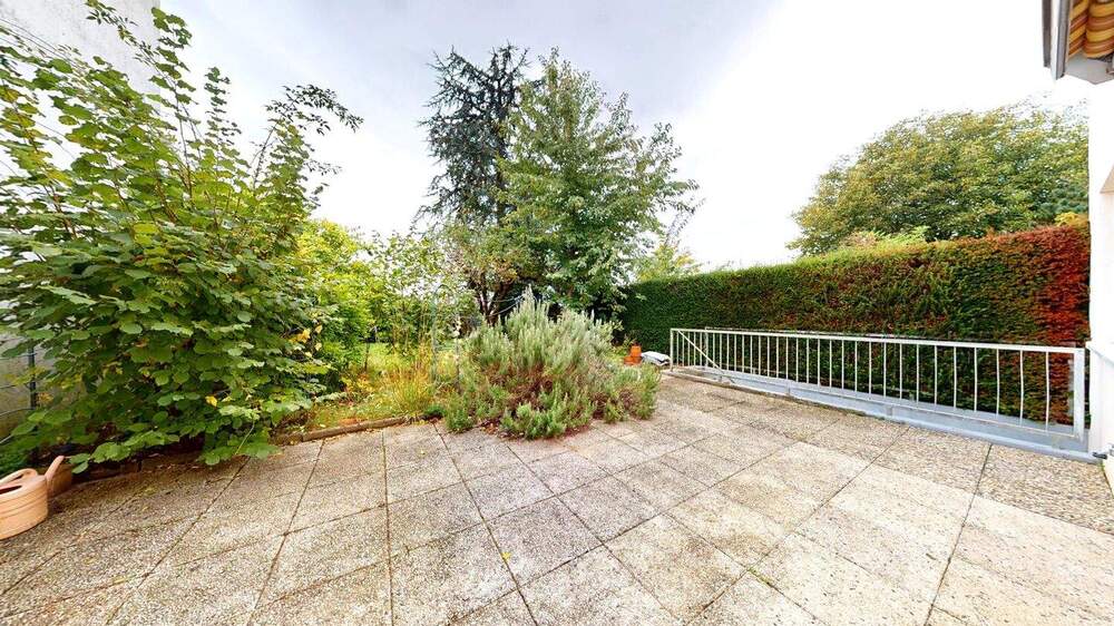 Reihenmittelhaus Frankfurt am Main Niederursel - 4 Zimmer, 125 m&sup2;, 680.000&euro; | Angebot:25815007