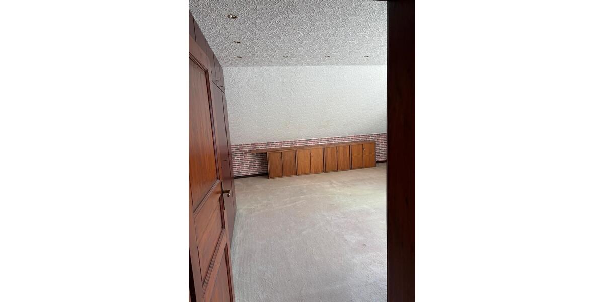 Dachgeschoßwohnung Dietzenbach - 2 Zimmer, 70 m&sup2;, 300.000&euro; | Angebot:27068458