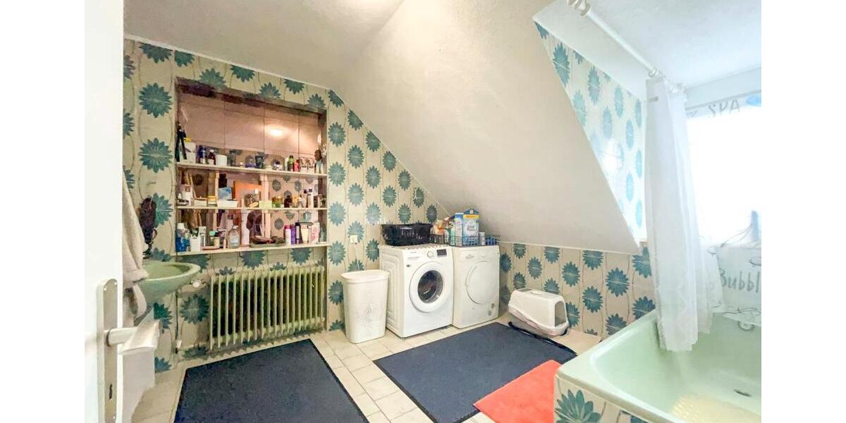 Einfamilienhaus Frankfurt am Main - 7 Zimmer, 213 m&sup2;, 298.000&euro; | Angebot:24536169