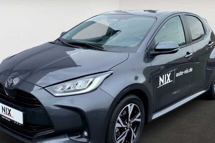 Toyota Yaris 2.000 km 28.540 &euro; Frankfurt 60314
