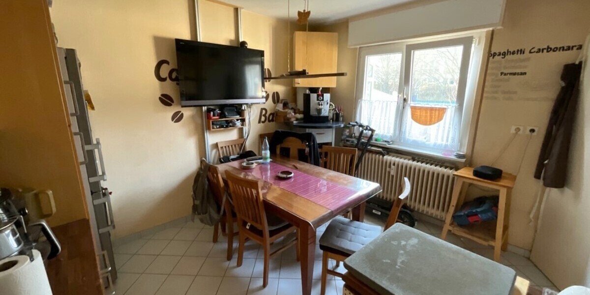 Frankfurt-Zeilsheim: Erbpacht- vermietetes 2 Familienhaus als Kapitalanlage - Mehrfamilienhaus, Wohnhaus Frankfurt am Main Sindlingen | Angebot:26897691