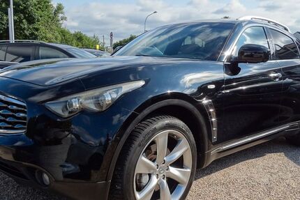 INFINITI FX 158.000 km 10.950 &euro; Rodgau / Nieder-Roden 63110