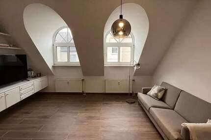 Wohnung zum Mieten in Frankfurt am Main 750 € 72 m² 2 zimmer