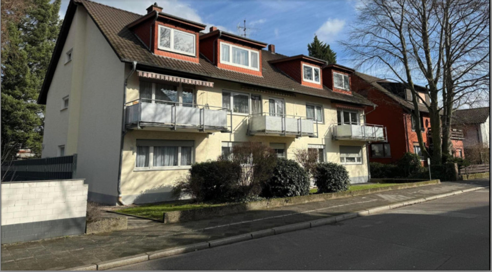 Dachgeschoßwohnung Hanau - 3 Zimmer, 64 m&sup2;, 159.000&euro; | Angebot:25044656