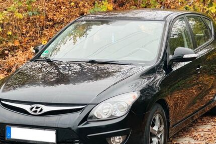 Hyundai i30 111.100 km 5.699 &euro; Kriftel 65830