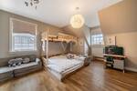 Einfamilienhaus Wehrheim Obernhain - 8 Zimmer, 198 m&sup2;, 1.150.000&euro; | Angebot:25695537