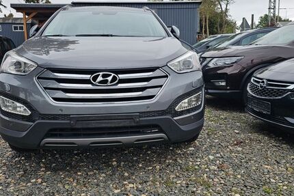 Hyundai SANTA FE 266.716 km 9.200 € Wiesbaden 65201