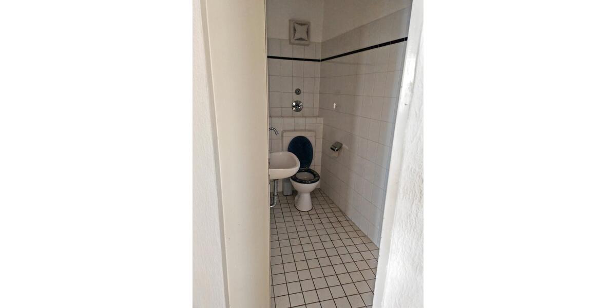 Etagenwohnung Frankfurt am Main Rödelheim - 3 Zimmer, 102 m&sup2;, 1.190&euro; | Angebot:26649007
