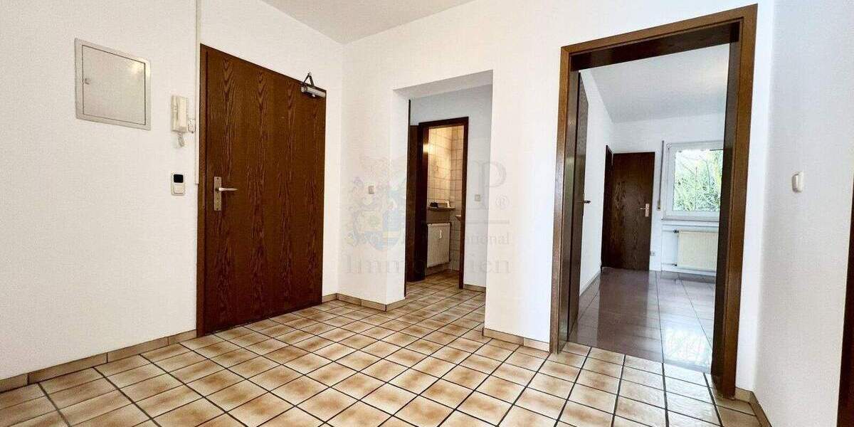 Etagenwohnung Hofheim Diedenbergen - 3 Zimmer, 116 m&sup2;, 390.000&euro; | Angebot:25772733