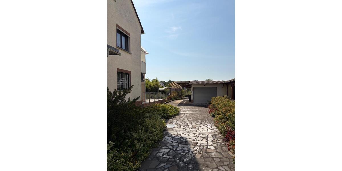 Doppelhaushälfte Frankfurt am Main Schwanheim - 8 Zimmer, 170 m&sup2;, 295.000&euro; | Angebot:27271646