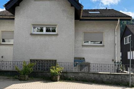 Haus Schmitten im Taunus - 598.000&euro; | Angebot:27108641