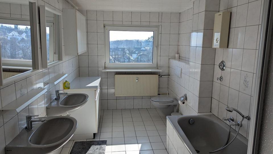 Einfamilienhaus Königstein im Taunus - 4 Zimmer, 158 m&sup2;, 1.599&euro; | Angebot:25570853