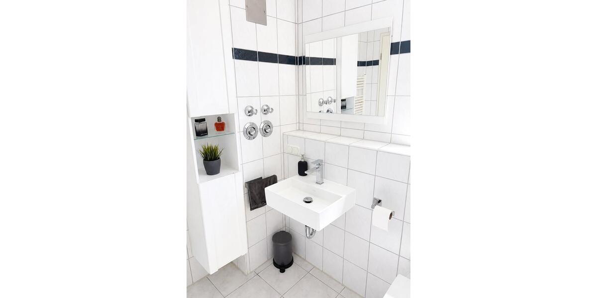 Etagenwohnung Hochheim am Main - 2 Zimmer, 62 m&sup2;, 269.000&euro; | Angebot:27157507