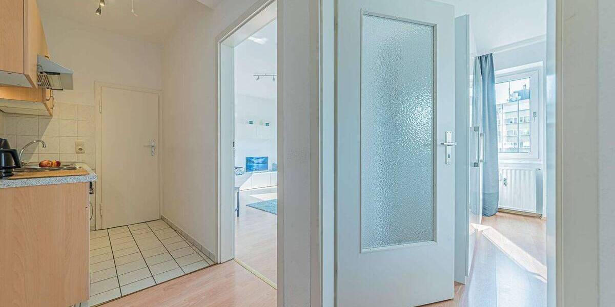 Etagenwohnung Frankfurt am Main Nordend-Ost - 2 Zimmer, 46 m&sup2;, 1.580&euro; | Angebot:26376063