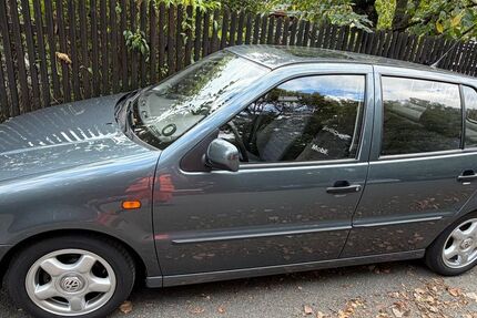 VW Polo 42.872 km 4.799 &euro; Bad Homburg vor der Höhe 61352