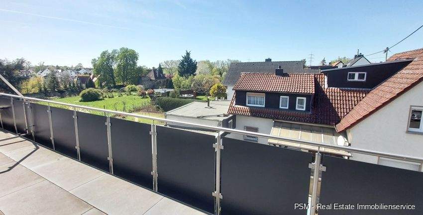 *Gehobenes und modernes Niedrigenergie Reiheneckhaus mit Terrasse und Garten in bevorzugter Lage* 6 zimmer