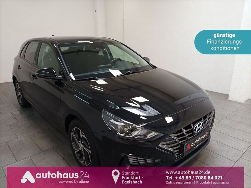i30