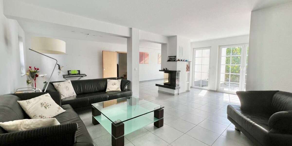 Einfamilienhaus Frankfurt am Main Nord-Ost - 5 Zimmer, 181 m&sup2;, 1.095.000&euro; | Angebot:25825020