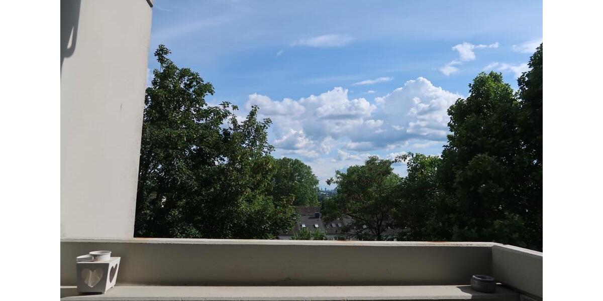 Frisch modernisierte 5 Zimmer Wohnung ! Ohne Provision! 5 zimmer