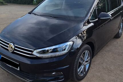 VW Touran 132.500 km 17.400 &euro; Darmstadt 64297