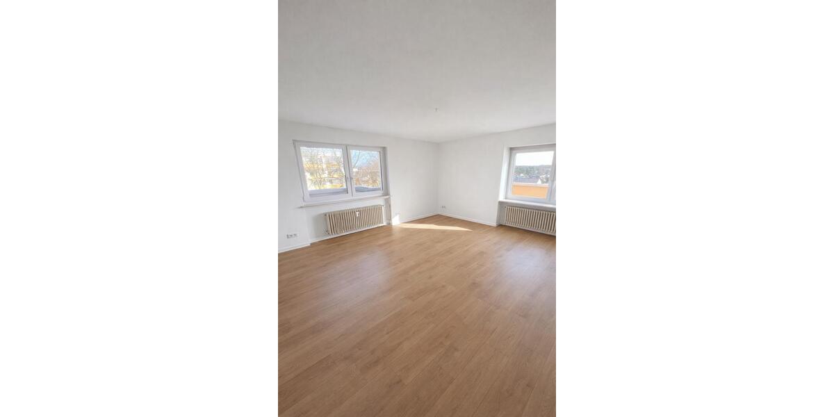 Einfamilienhaus Hanau Kesselstadt - 3.5 Zimmer, 105 m&sup2;, 1.260&euro; | Angebot:25650702