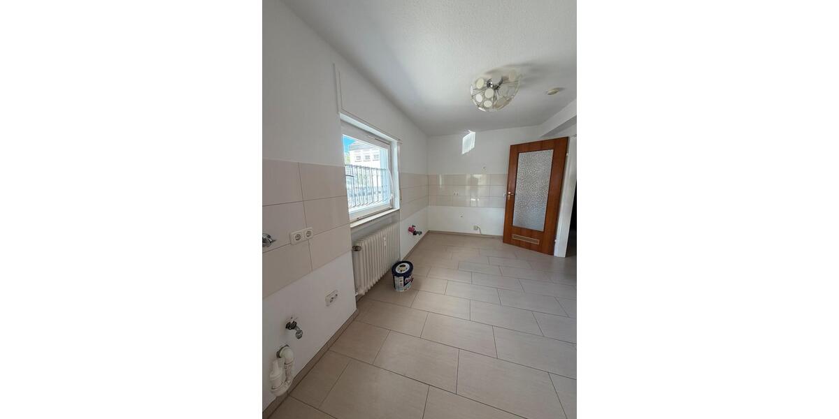 Erdgeschoßwohnung Frankfurt am Main Unterliederbach - 3 Zimmer, 83 m&sup2;, 1.300&euro; | Angebot:26639041