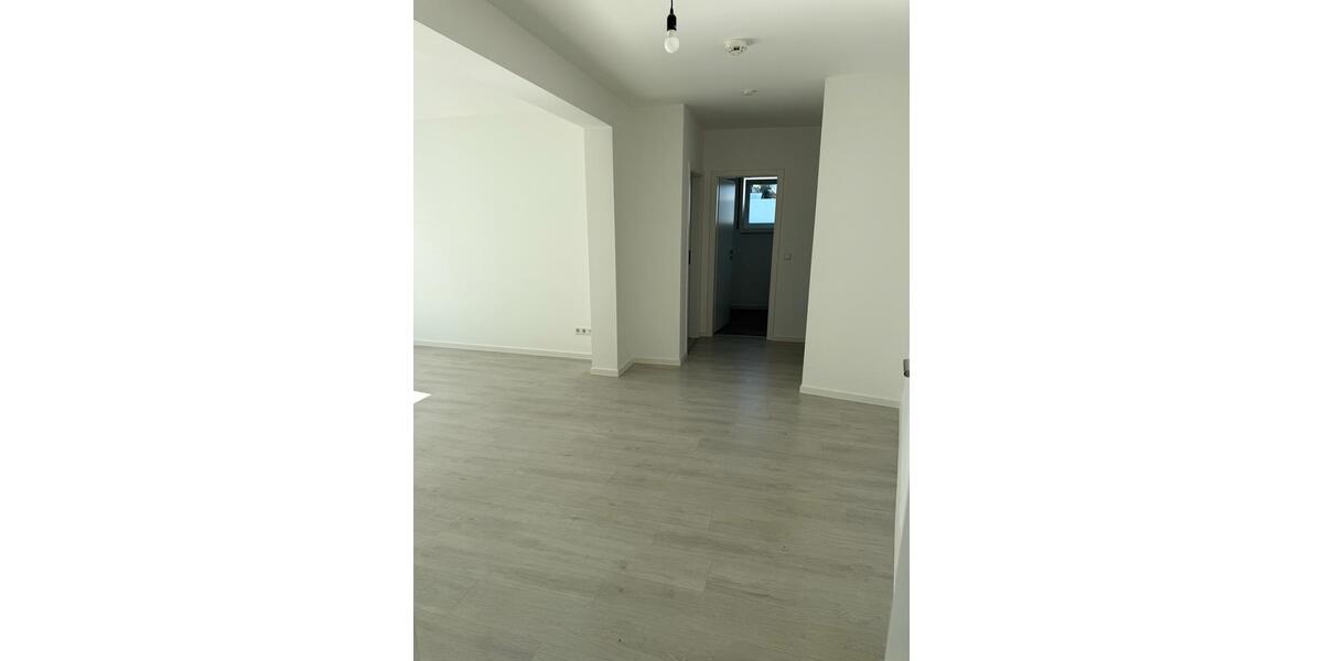Etagenwohnung Seligenstadt - 3 Zimmer, 89 m&sup2;, 1.150&euro; | Angebot:25722457