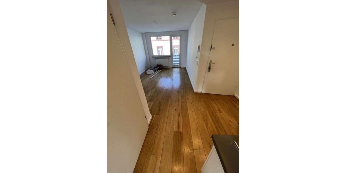 Etagenwohnung Frankfurt am Main Sachsenhausen - 2 Zimmer, 38 m&sup2;, 1.390&euro; | Angebot:25390230