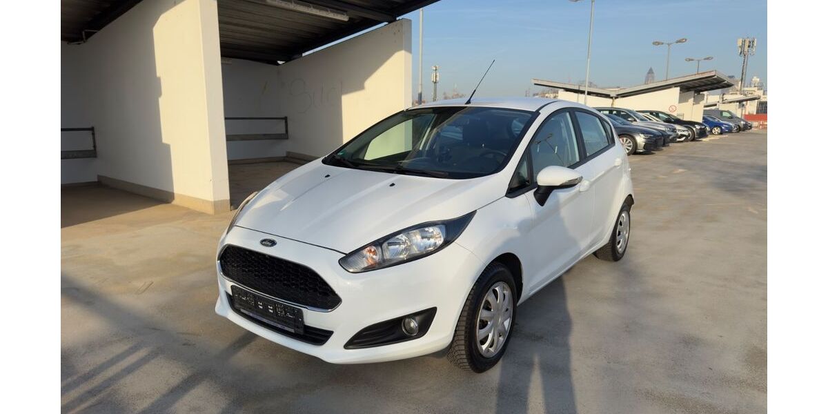 Ford Fiesta 104.150 km 6.800 &euro; Frankfurt am Main 60326