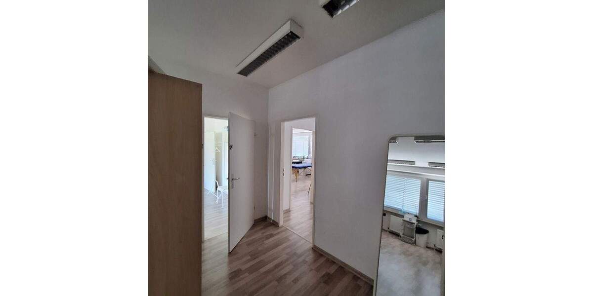 65933 Ffm.-Griesheim - Büro-Praxisfläche ca. 125 m² 4 zimmer