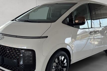 Hyundai STARIA 1.001 km 51.450 &euro; Offenbach 63069