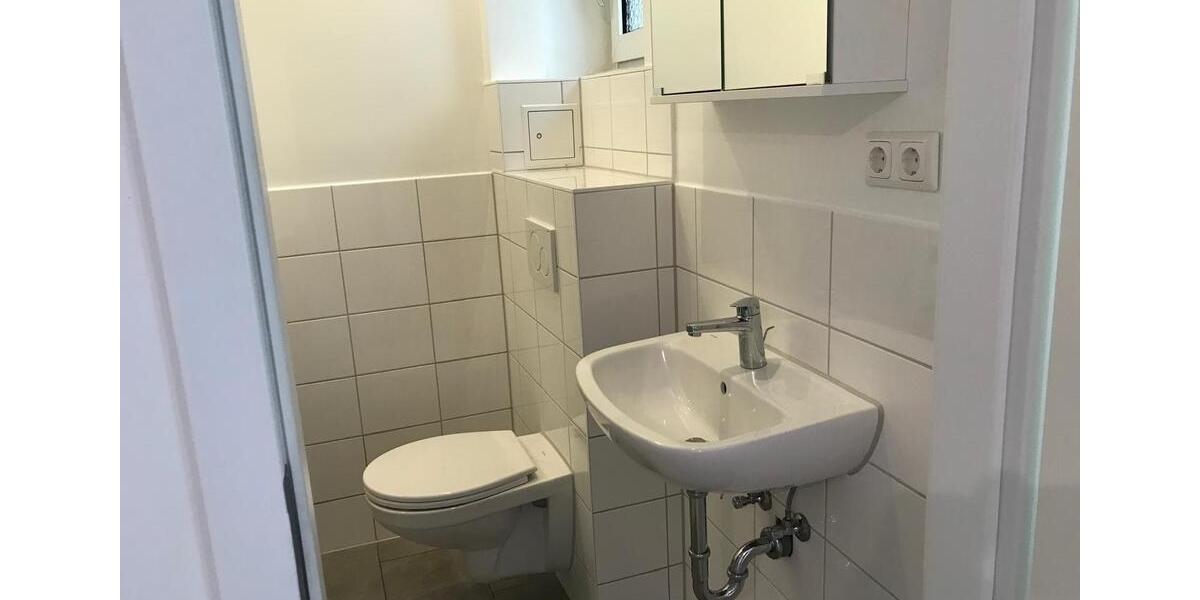 Sanierte 1-Zi Wohnung in zentraler Lage 1 zimmer