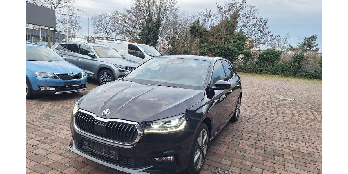 Skoda Fabia 1.500 km 18.250 &euro; Darmstadt 64293