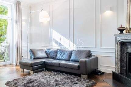 Wohnen wie ein König, Luxussanierte Altbau-Wohnung in TOP-Lage 2 zimmer