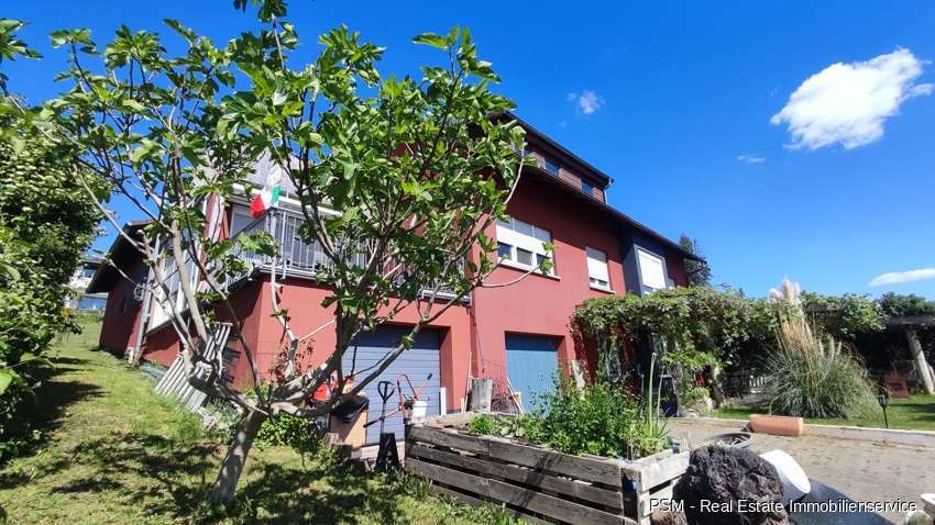 Haus zum Kaufen in Schöneck Kilianstädten 998.000,89 € 354 m²