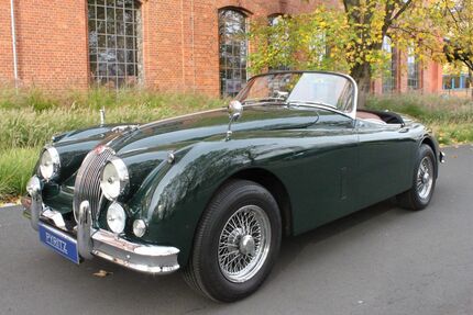 Jaguar XK 16.000 km 123.900 &euro; Frankfurt 60386