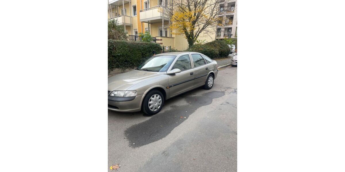 Opel Vectra 124.000 km 4.500 &euro; Frankfurt 60385