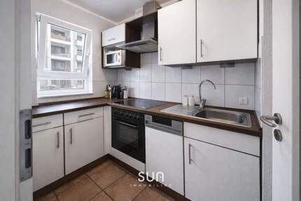 Direkt neben dem Skyline Plaza: Möblierte 2-Zimmer-Wohnung mit Balkon 2 zimmer