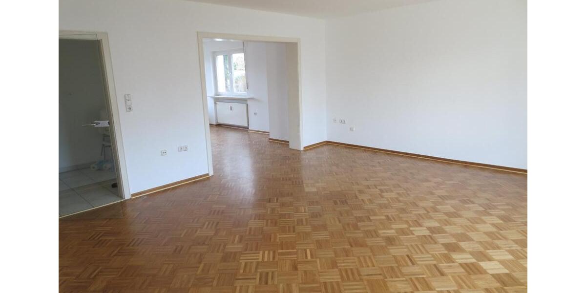 Attraktive 95 m² teilmöblierte Wohnung in Offenbach Bürgel 3 zimmer