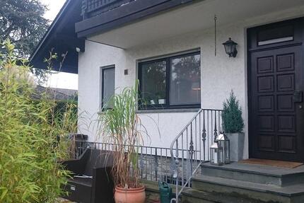 +++ Provisionsfreie, helle 2-Z.Whg. ca. 79qm im DG, ab 1. Jan +++ 2 zimmer