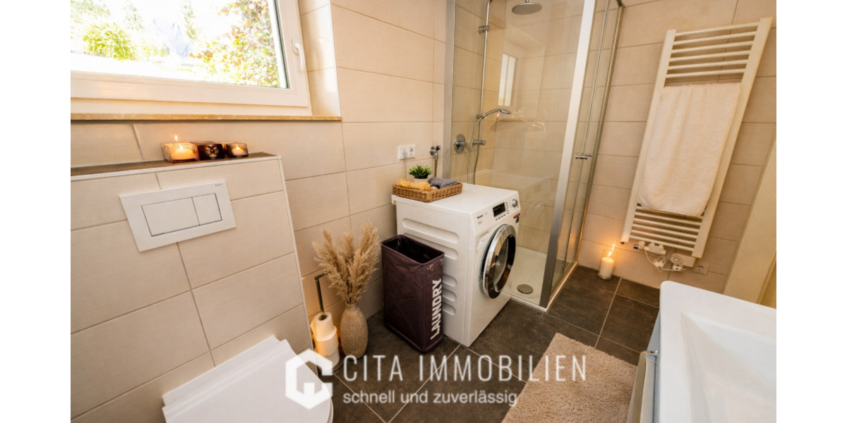 Mehrfamilienhaus, Wohnhaus Frankfurt am Main Nieder-Eschbach - 7 Zimmer, 270 m&sup2;, 1.790.000&euro; | Angebot:23521599